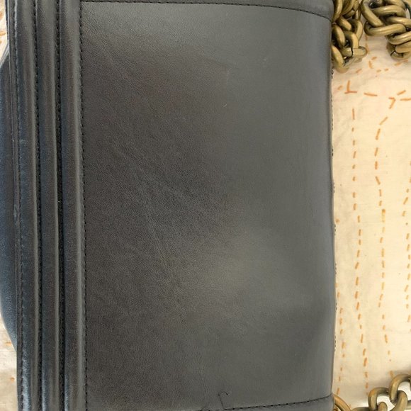 Chanel Boy Bag - Picture 9 of 10